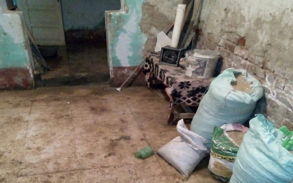 عزب الكوم الأحمر تستغيث.. نحلم بخدمة الصرف الصحي
